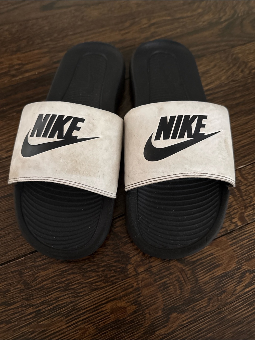 Nike Men’s Slides